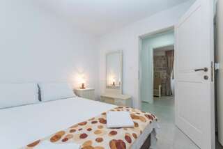 Апартаменты Seastar apartment Пераст Апартаменты с 2 спальнями-26